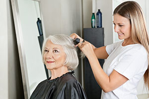 Coiffure, esth&eacute;tique, soins &agrave; domicile